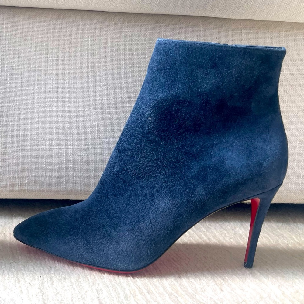 CHRISTIAN LOUBOUTIN - Elouise 85 Suede Ankle Boot - Navy - IT 37.5